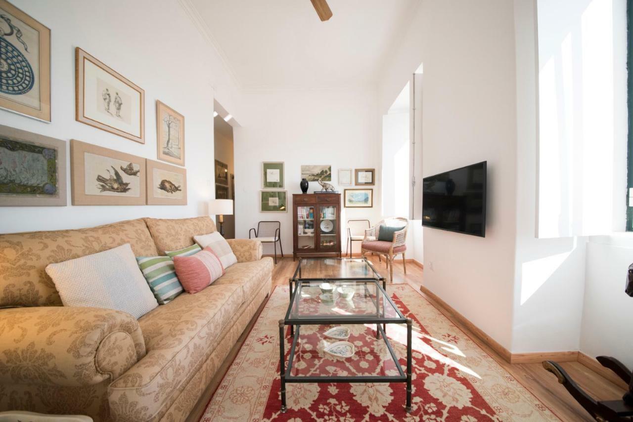 Light Lovers Apartment Lisbona Esterno foto